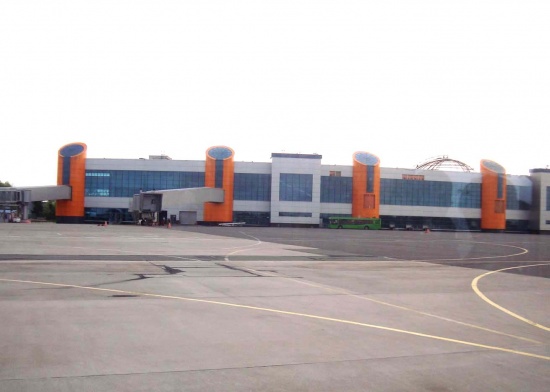 Der Vertreter des russischen Präsidenten in Kaliningrad äußert sich zum Flughafen thumbnail