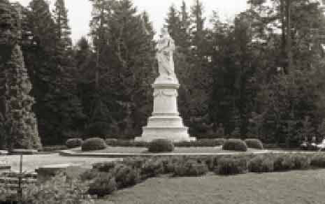 Das Luisendenkmal in Tilsit wird neu erstehen thumbnail