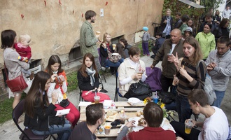 Schlemmer-Festival in Kaliningrad als Volksfest thumbnail